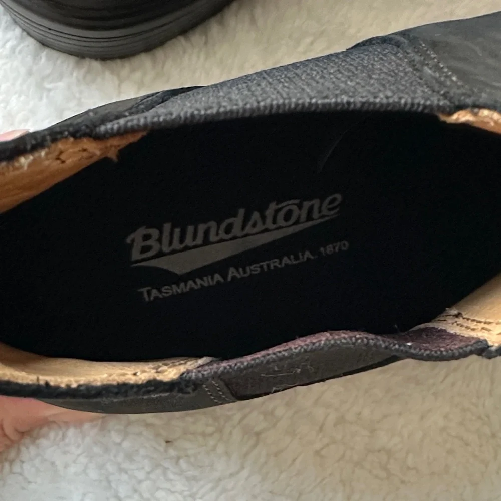 Blundstone Classic Black Leather Ankle Boots Size 7.5 US Women's - Picture 2 of 8